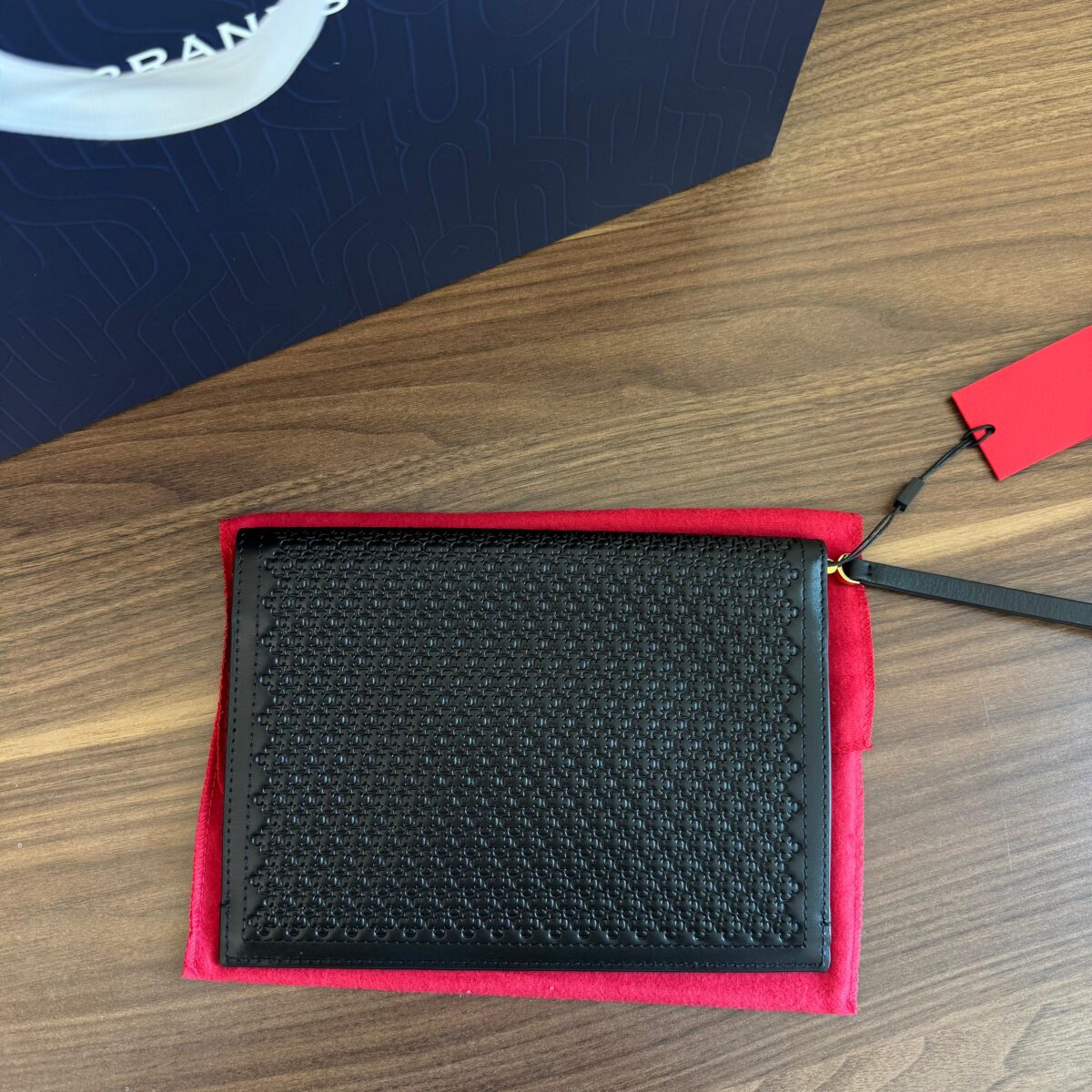 CH Clutch - Image 2
