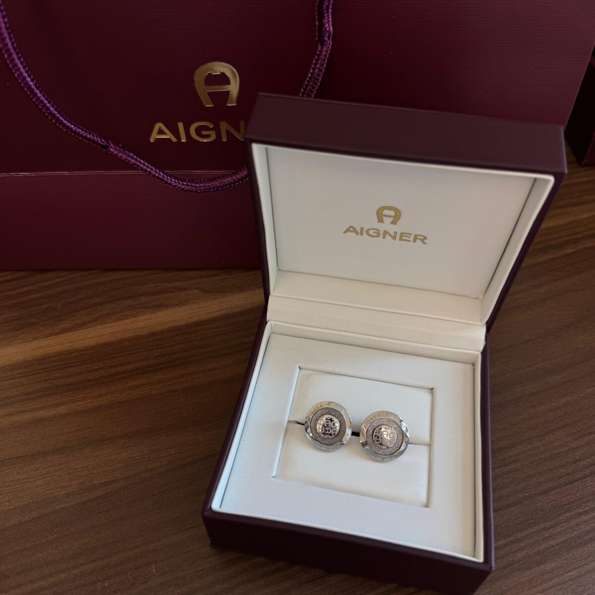 Aigner Cufflinks - Image 2