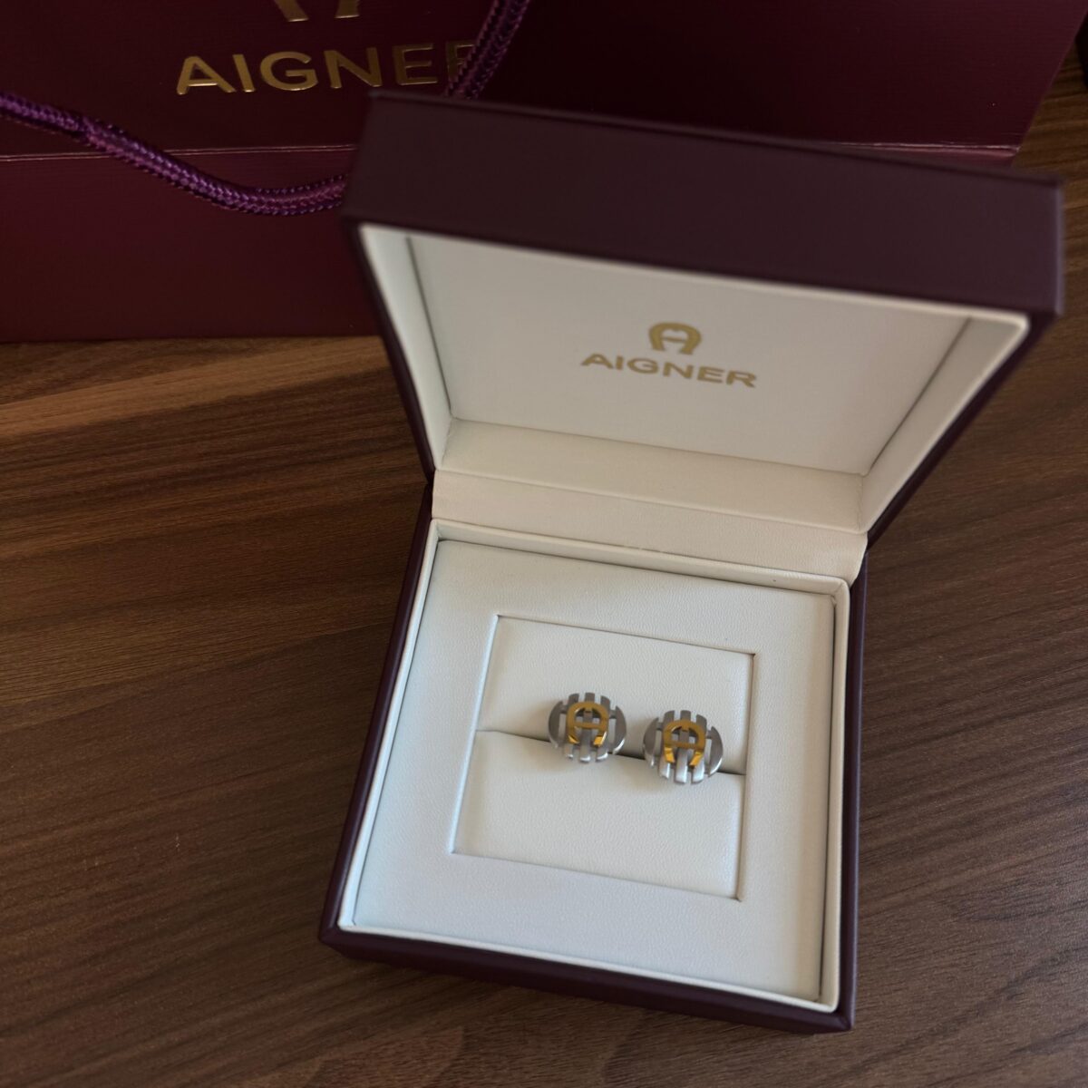 Aigner Cufflink - Image 2