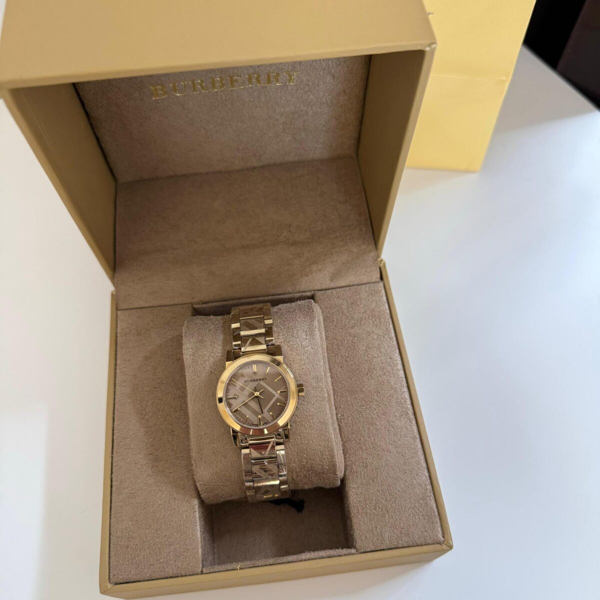 Burberry Watch - Image 2